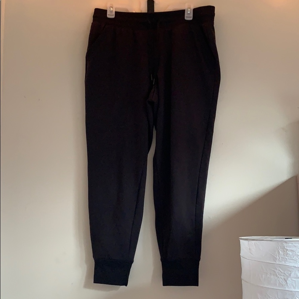 BLACK JOGGERS